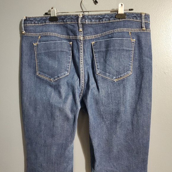 Mossimo Supply Co Womens Curvy Bootcut Mid Rise Size 14 Short - Picture 5 of 10